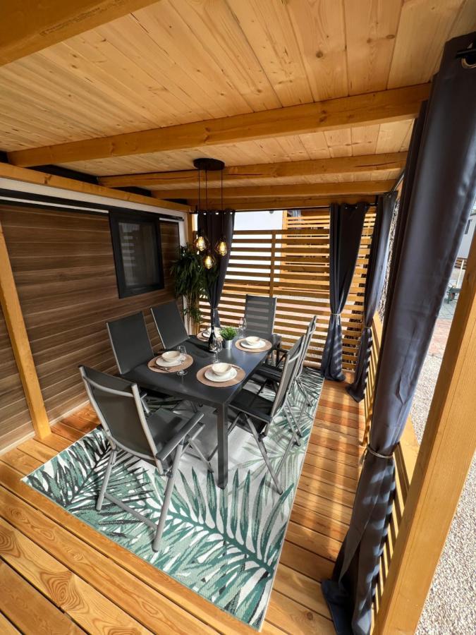 Mobile Homes Malu Biograd Na Moru Exterior foto